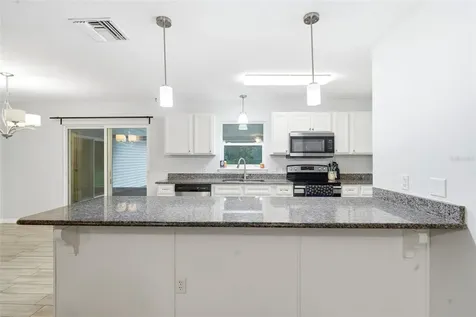 368 E Chelsea Street Deland FL 32724