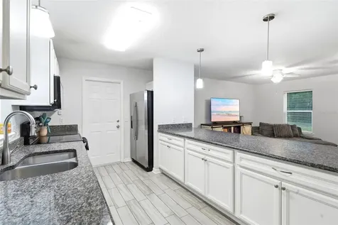 368 E Chelsea Street Deland FL 32724