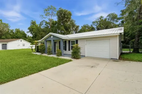 368 E Chelsea Street Deland FL 32724