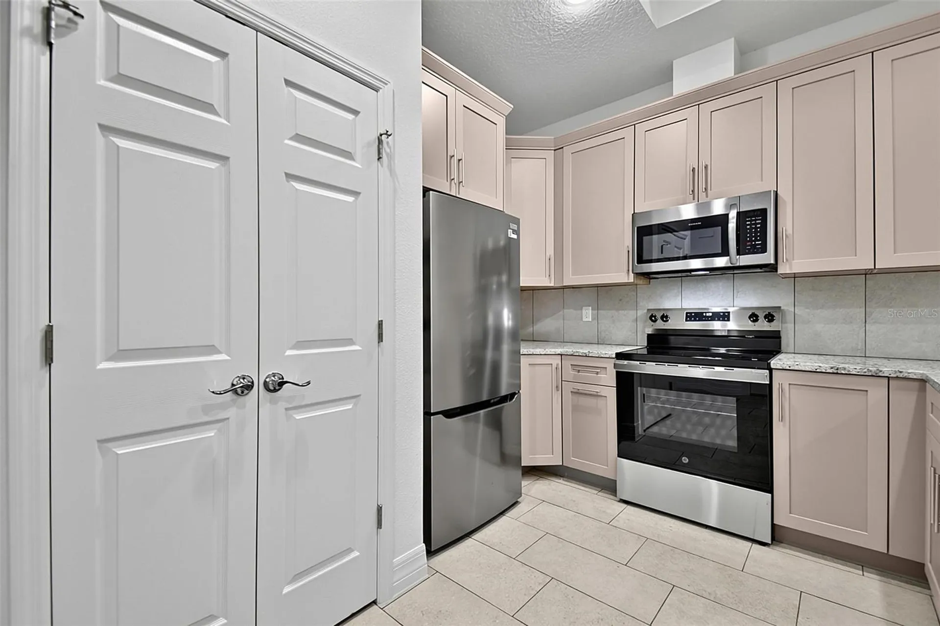 14 Ullynn Place Palm Coast FL 32164