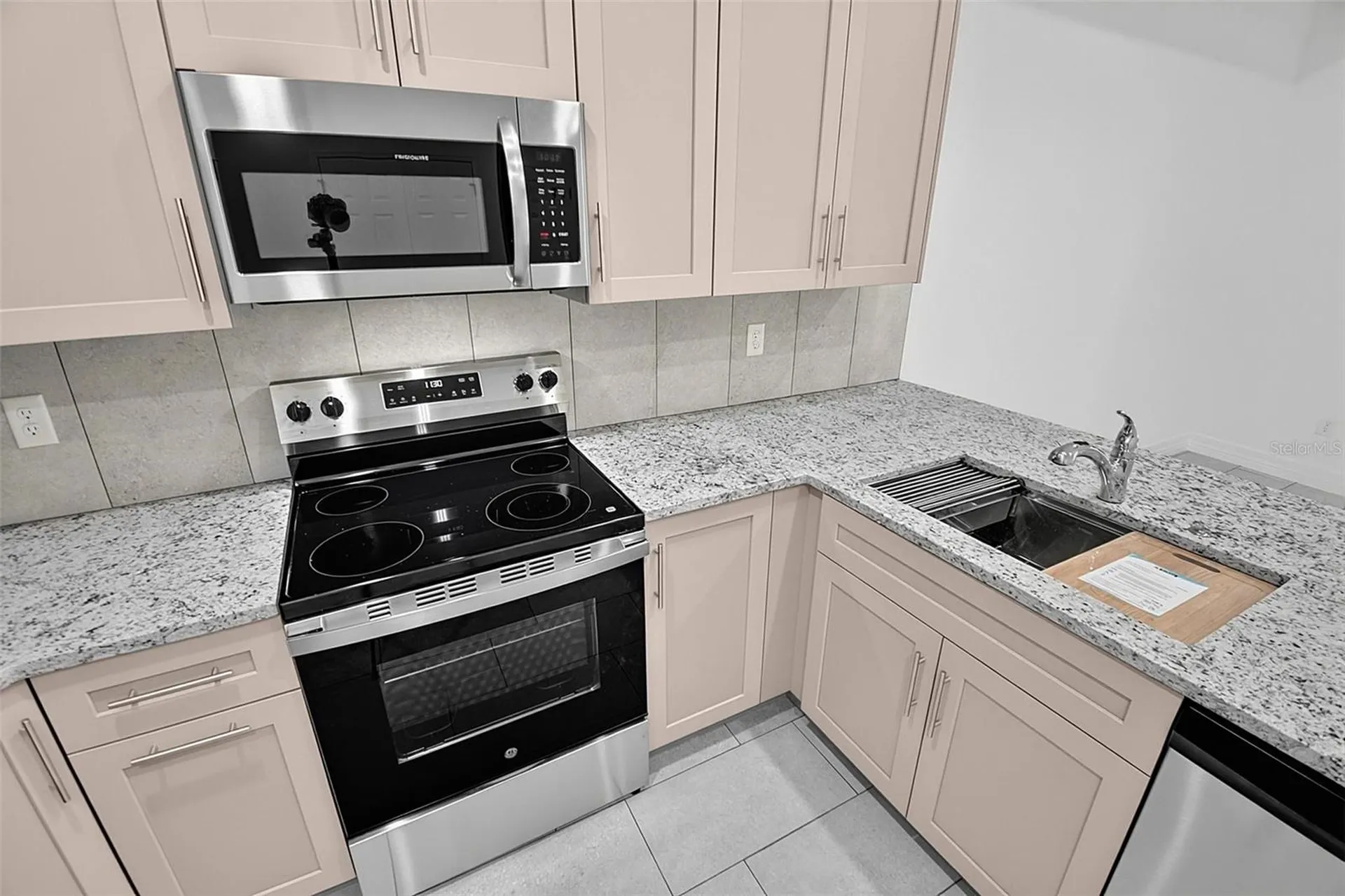 14 Ullynn Place Palm Coast FL 32164
