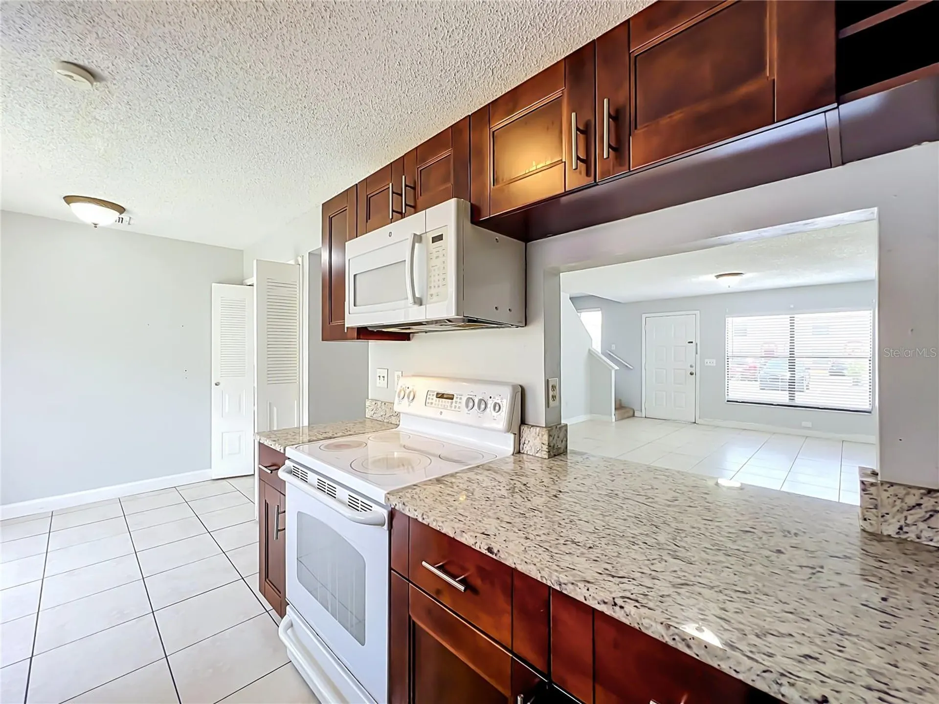 1604 Little Falls Circle Orlando FL 32807