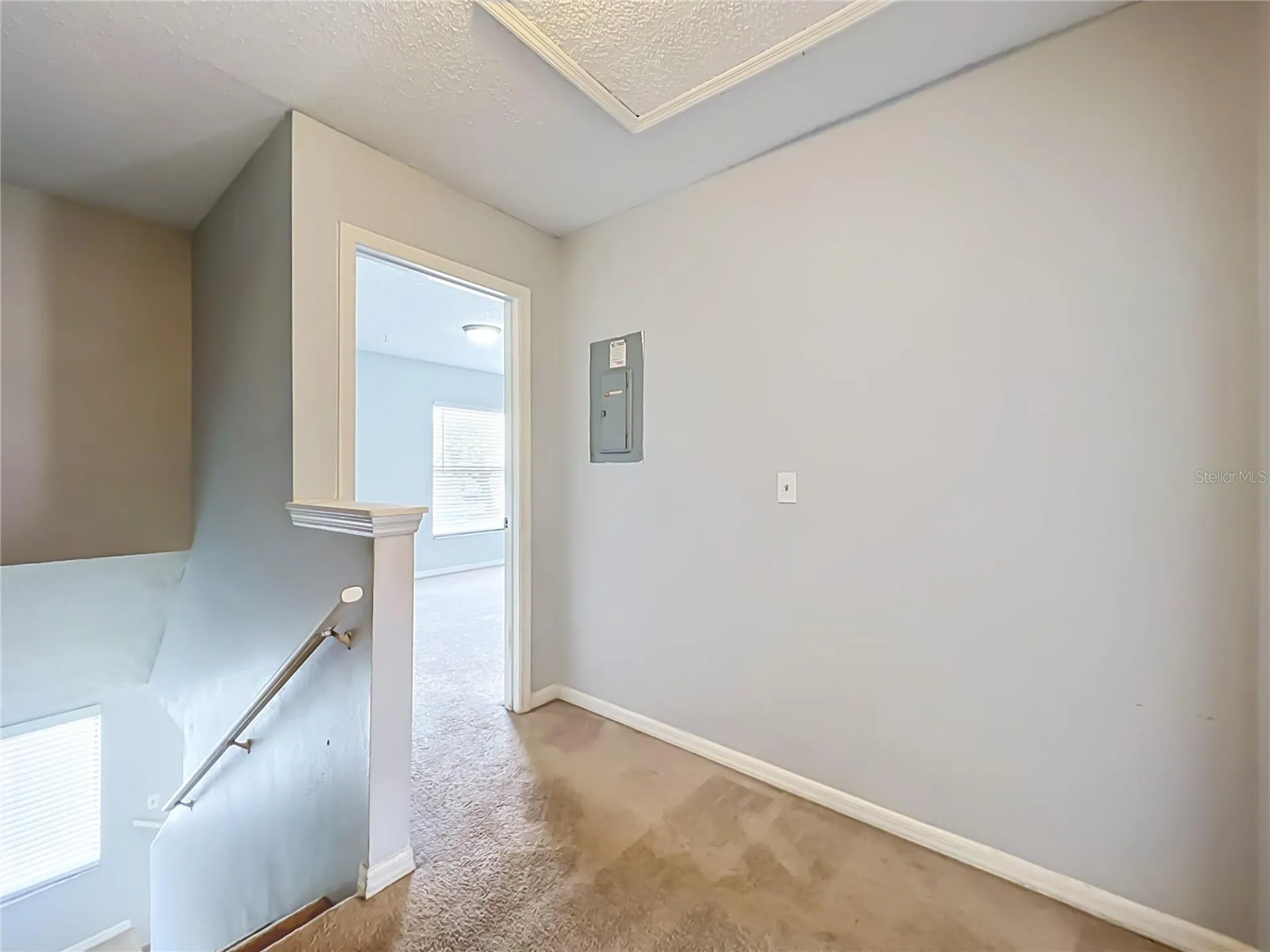1604 Little Falls Circle Orlando FL 32807