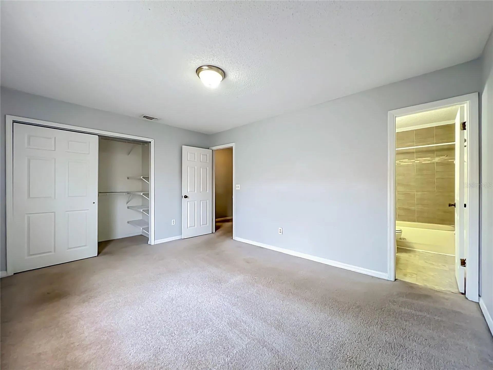 1604 Little Falls Circle Orlando FL 32807