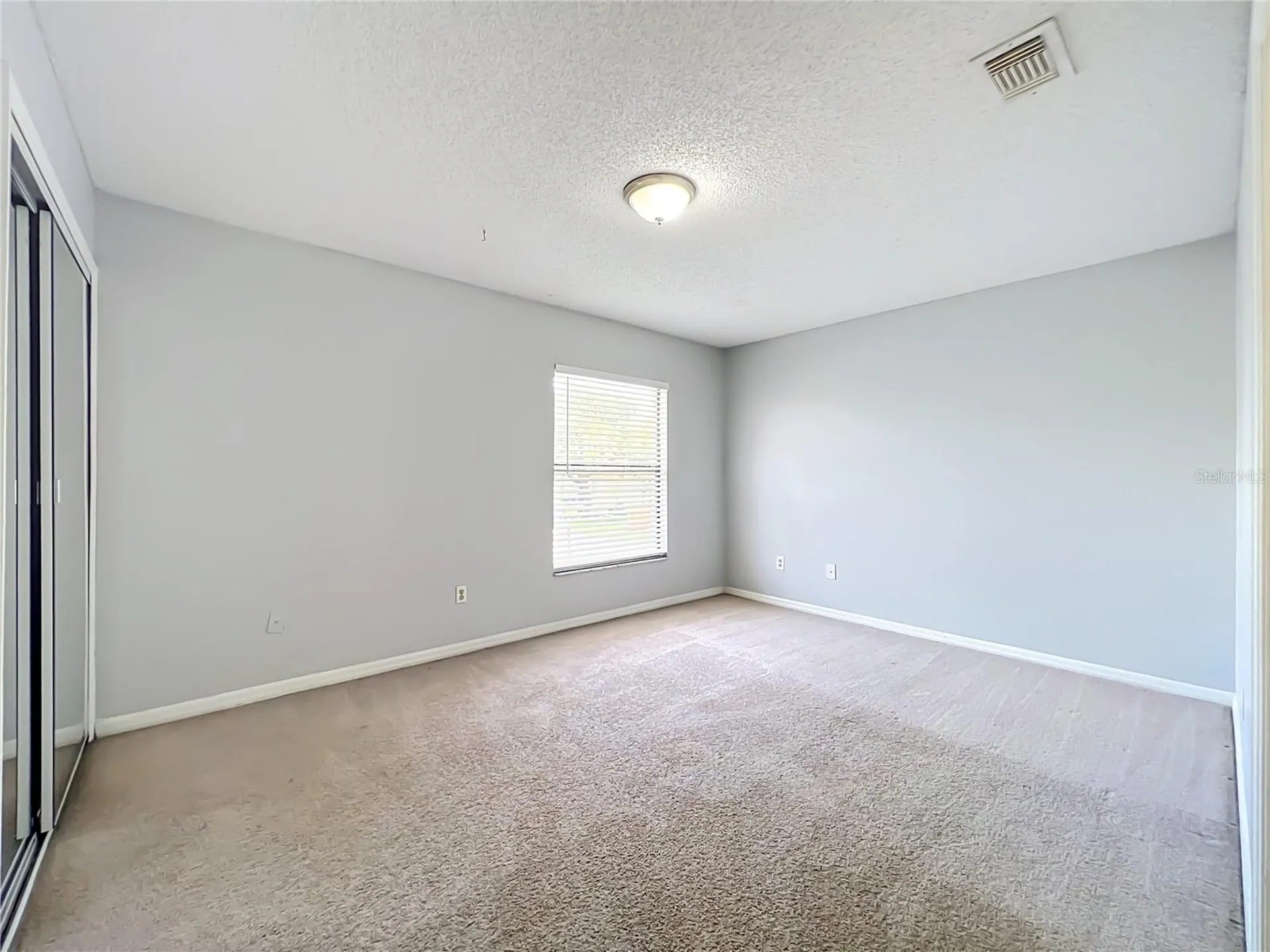 1604 Little Falls Circle Orlando FL 32807