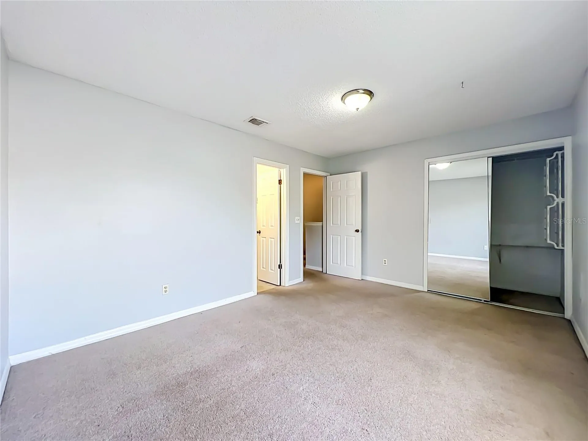 1604 Little Falls Circle Orlando FL 32807