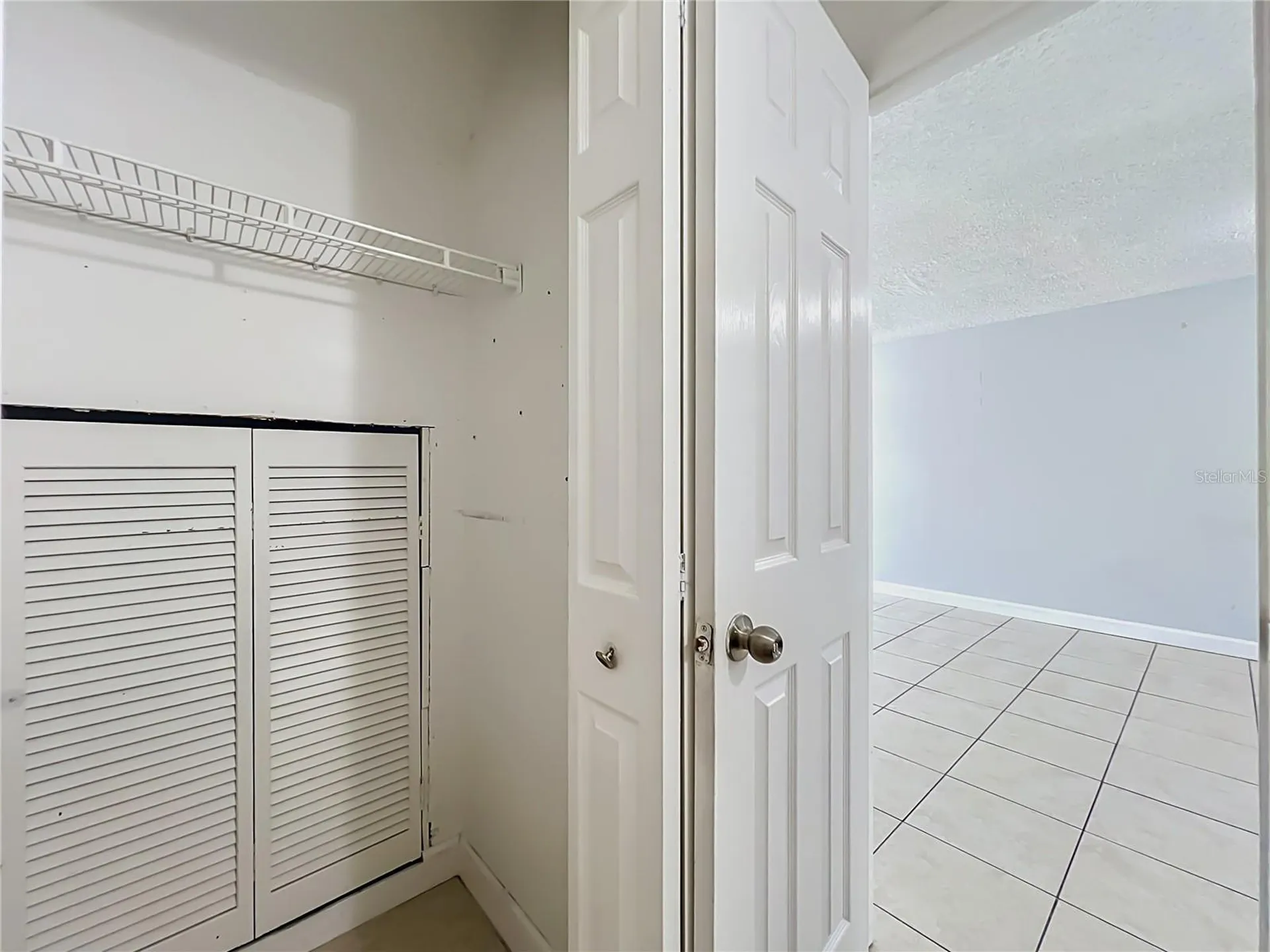 1604 Little Falls Circle Orlando FL 32807