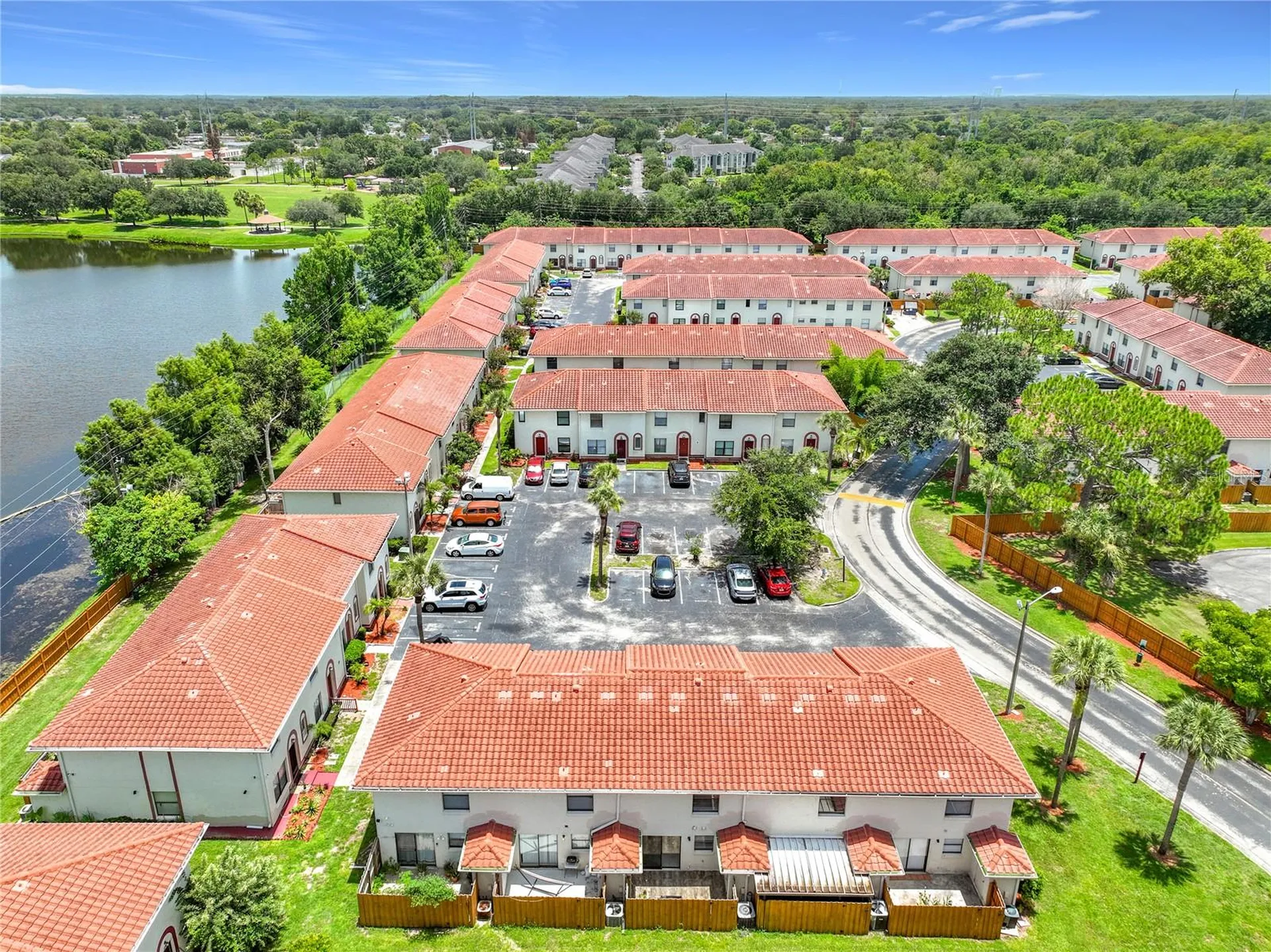 1604 Little Falls Circle Orlando FL 32807