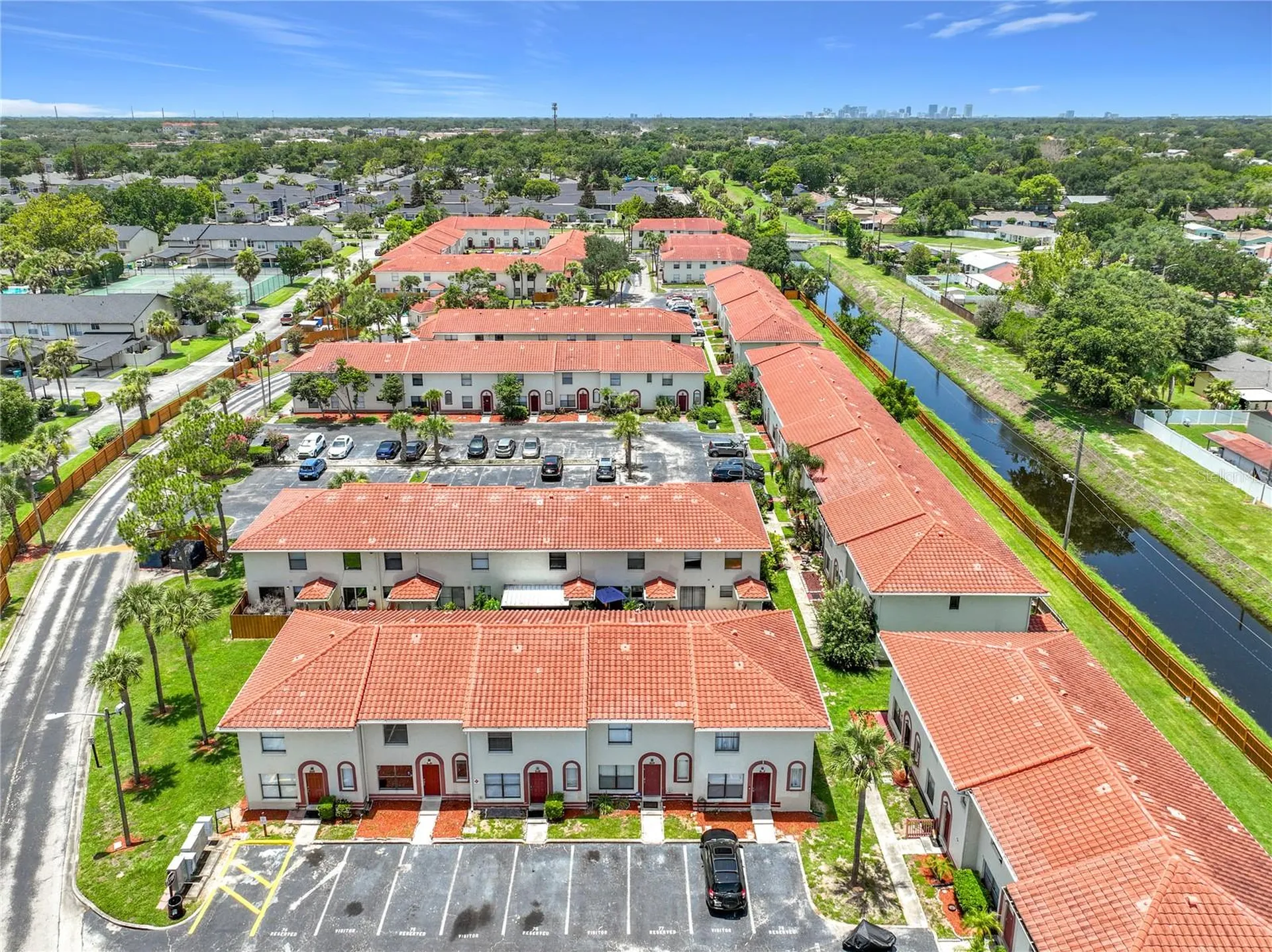1604 Little Falls Circle Orlando FL 32807