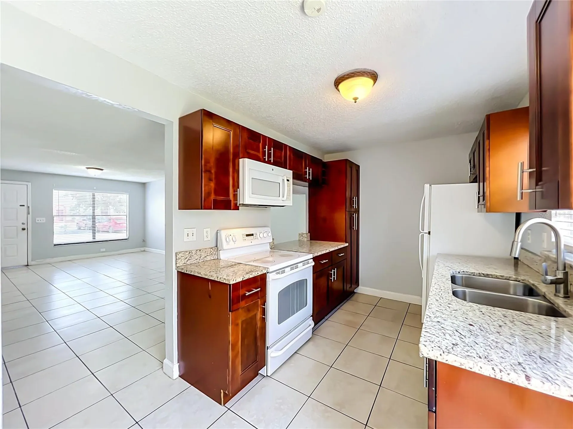 1604 Little Falls Circle Orlando FL 32807