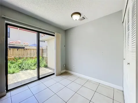 1604 Little Falls Circle Orlando FL 32807