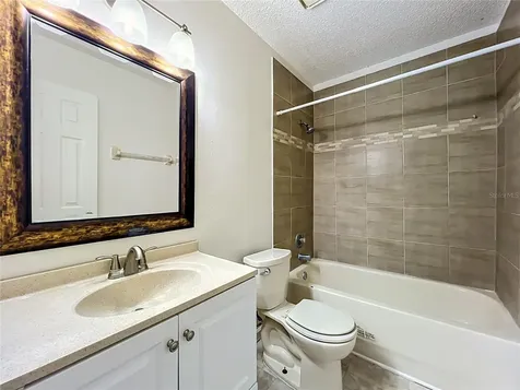 1604 Little Falls Circle Orlando FL 32807