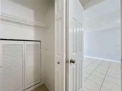 1604 Little Falls Circle Orlando FL 32807