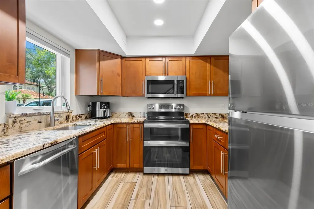 2522 W Kansas Avenue Tampa FL 33629