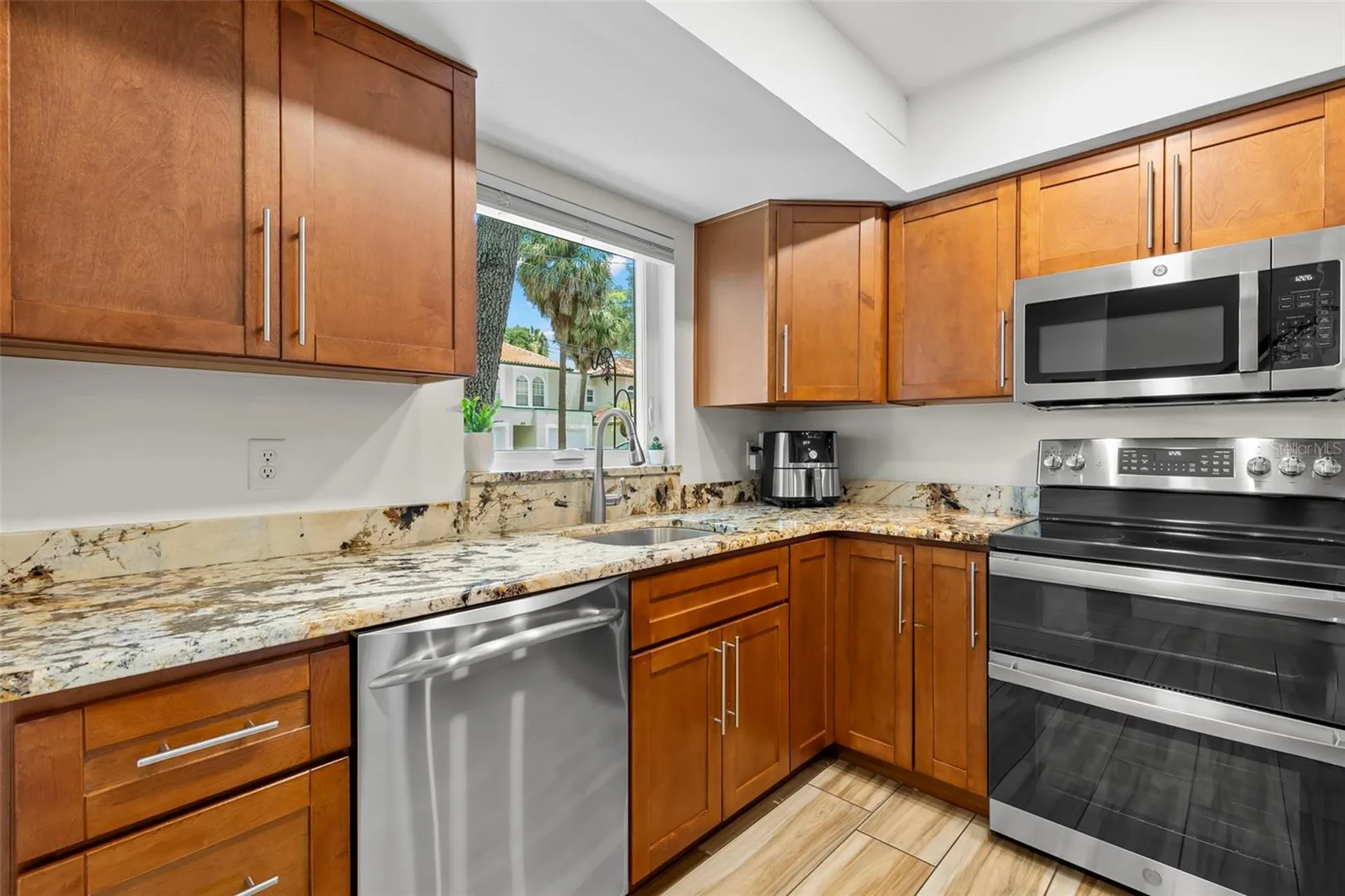 2522 W Kansas Avenue Tampa FL 33629