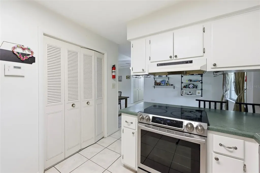 4628 NW 40th Street Gainesville FL 32606