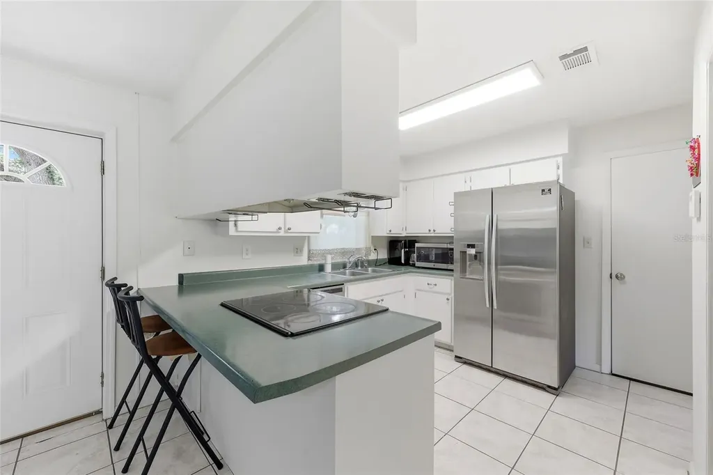 4628 NW 40th Street Gainesville FL 32606