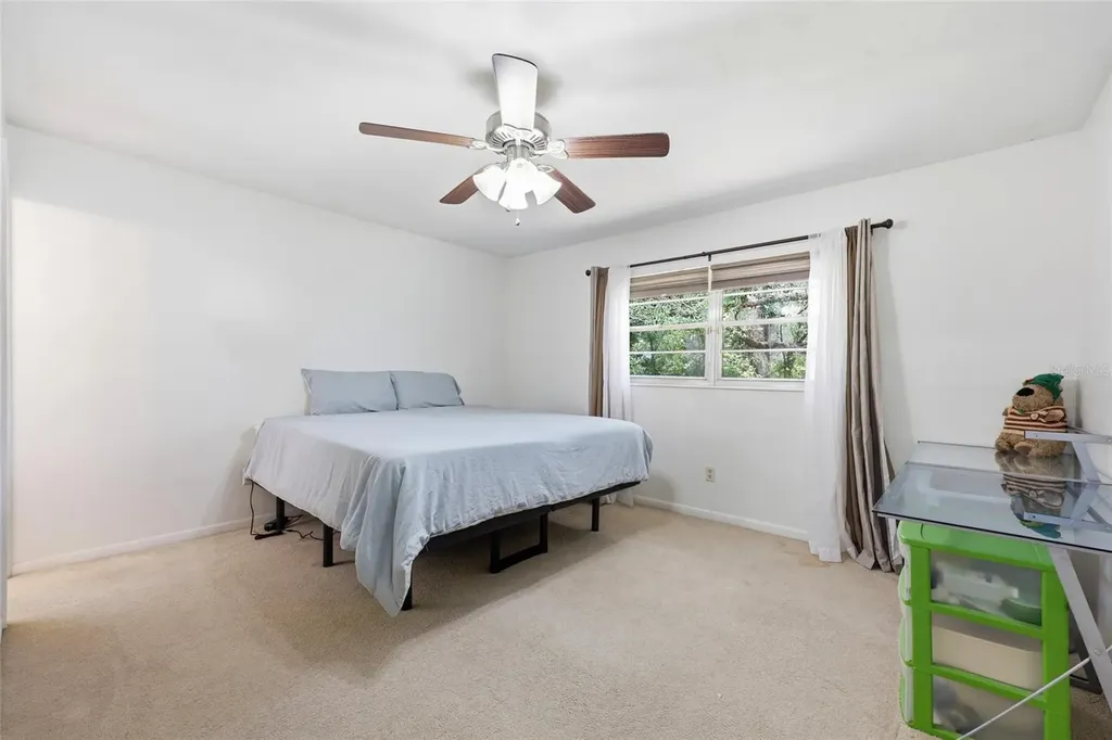 4628 NW 40th Street Gainesville FL 32606