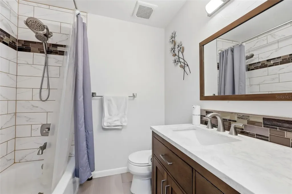 4628 NW 40th Street Gainesville FL 32606
