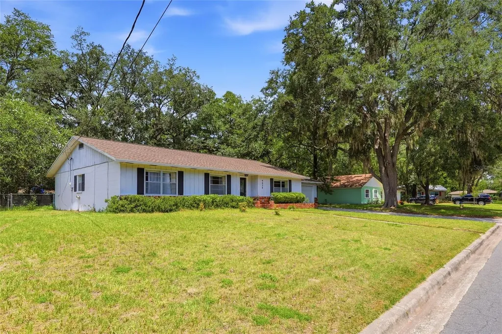 4628 NW 40th Street Gainesville FL 32606