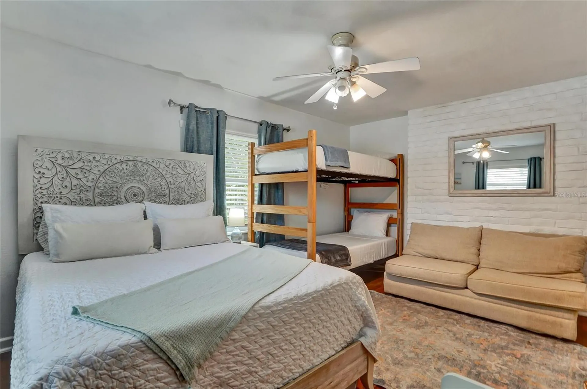 7716 Dartmouth Avenue N St Petersburg FL 33710