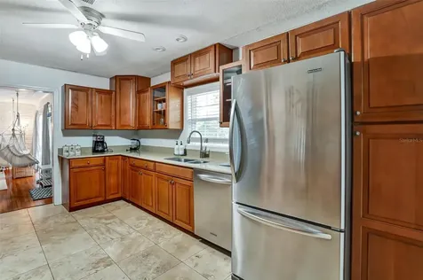 7716 Dartmouth Avenue N St Petersburg FL 33710