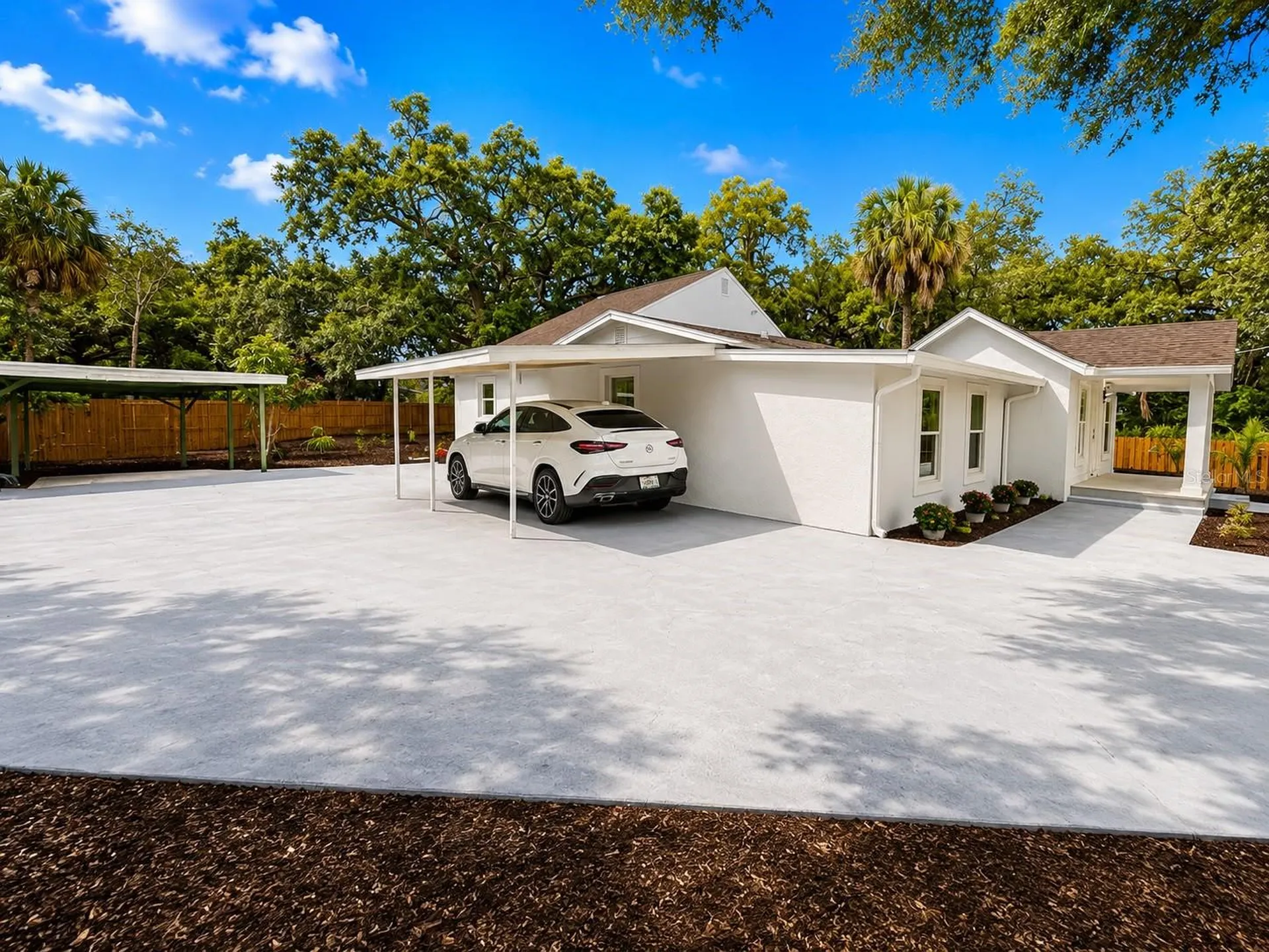 4311 N 25th Street Tampa FL 33610