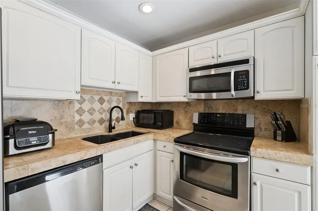 5405 Baybrook Avenue Orlando FL 32819