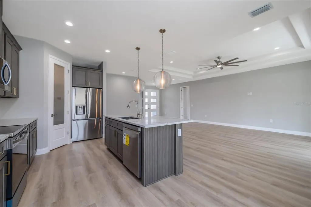 10 Rainer Place Palm Coast FL 32164