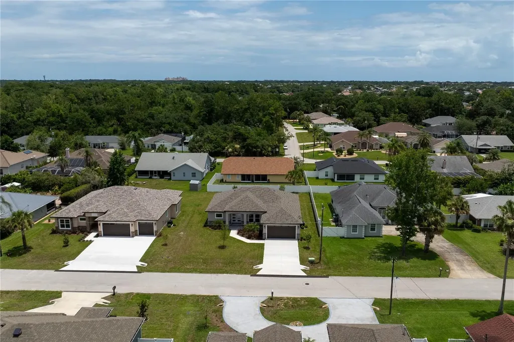 10 Rainer Place Palm Coast FL 32164
