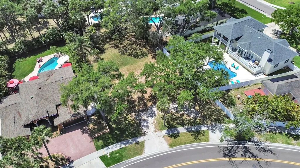 5438 Bayou Grande Boulevard NE St Petersburg FL 33703