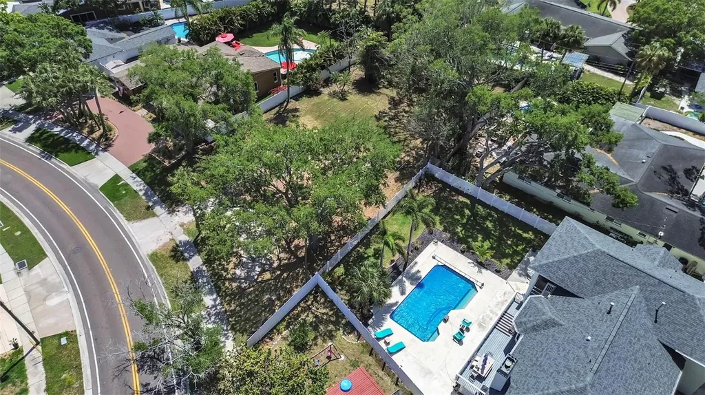 5438 Bayou Grande Boulevard NE St Petersburg FL 33703
