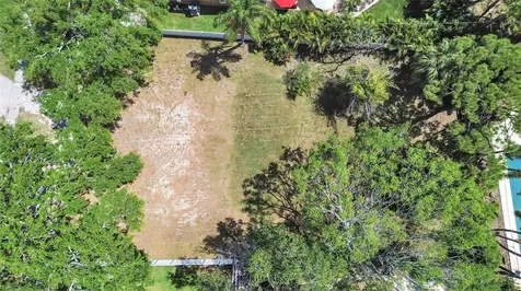 5438 Bayou Grande Boulevard NE St Petersburg FL 33703
