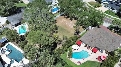 5438 Bayou Grande Boulevard NE St Petersburg FL 33703