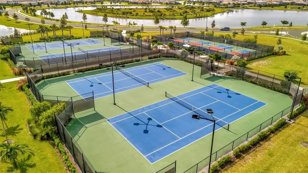 15335 Serene Shores Loop Bradenton FL 34211