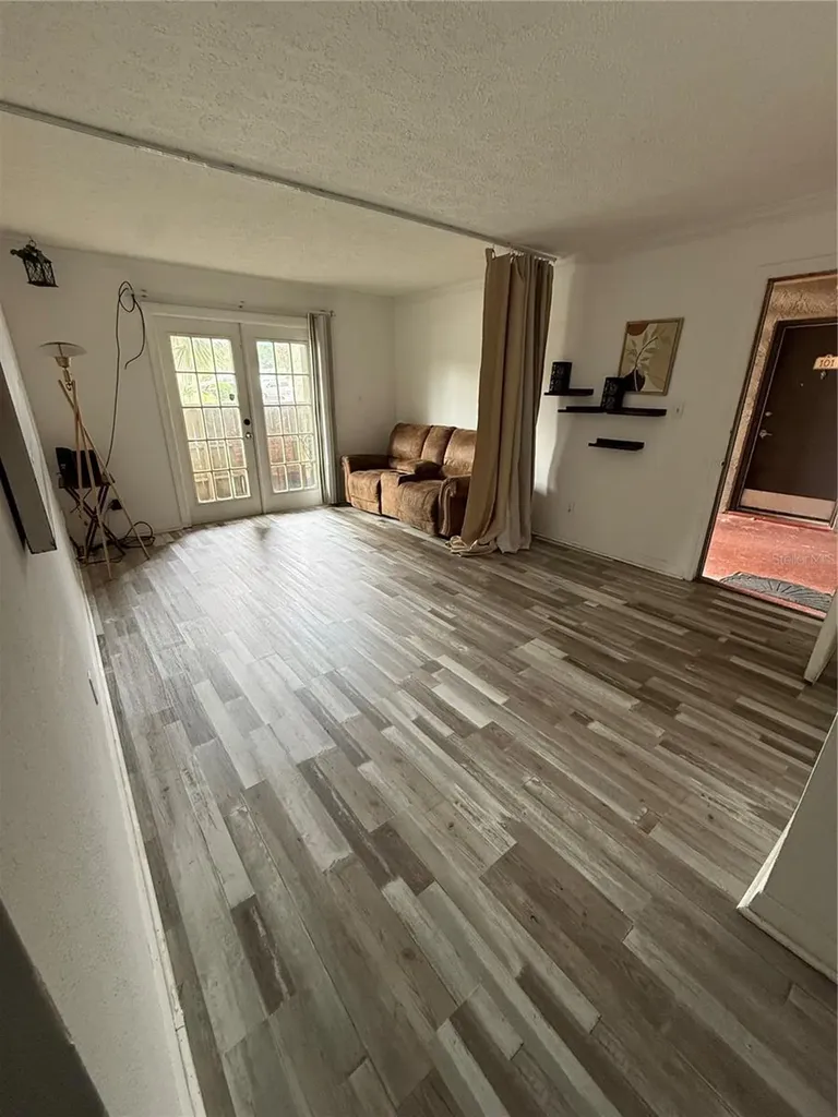 305 Wymore Road Altamonte Springs FL 32714