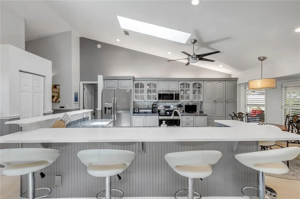 815 E 7th Avenue New Smyrna Beach FL 32169