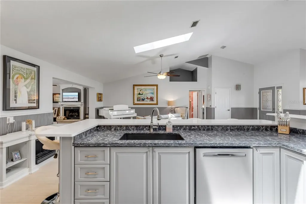 815 E 7th Avenue New Smyrna Beach FL 32169