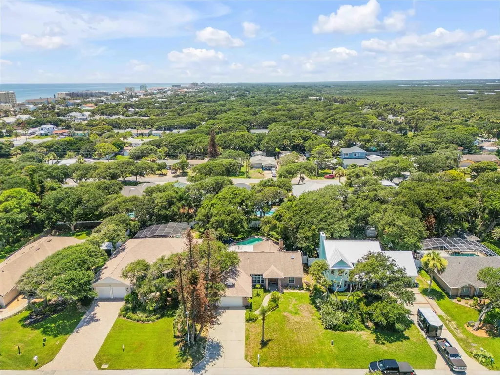 815 E 7th Avenue New Smyrna Beach FL 32169