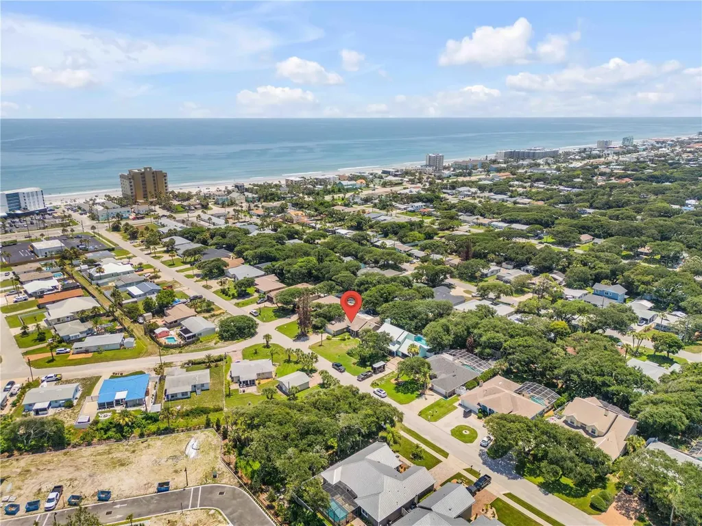 815 E 7th Avenue New Smyrna Beach FL 32169
