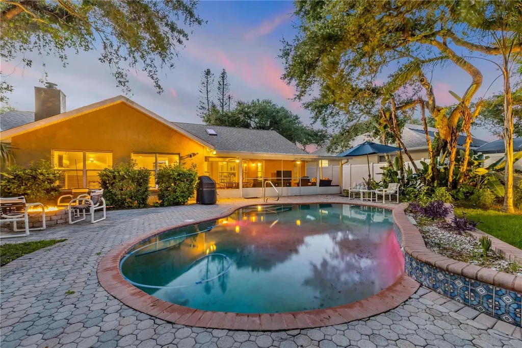 815 E 7th Avenue New Smyrna Beach FL 32169