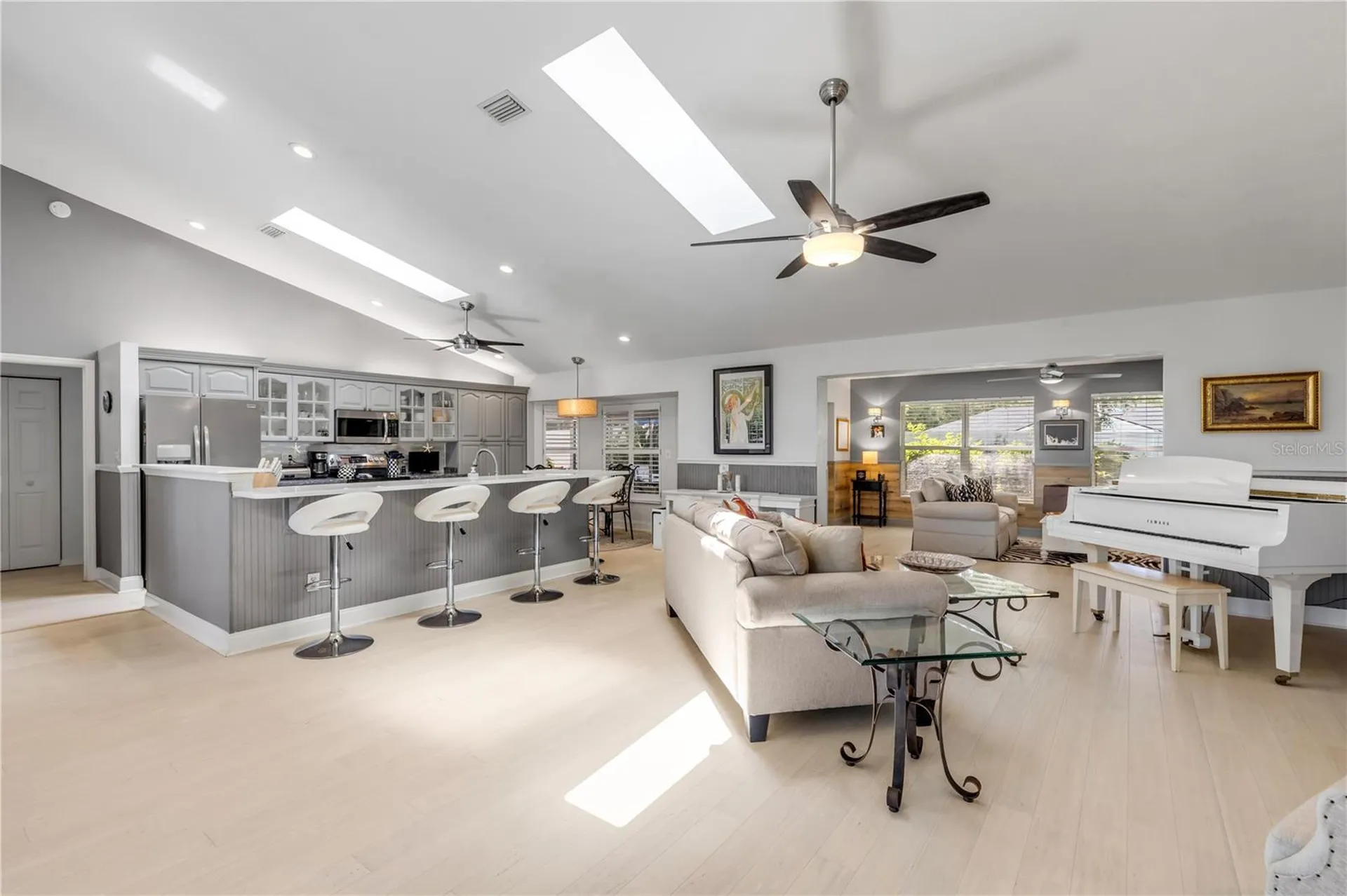 815 E 7th Avenue New Smyrna Beach FL 32169