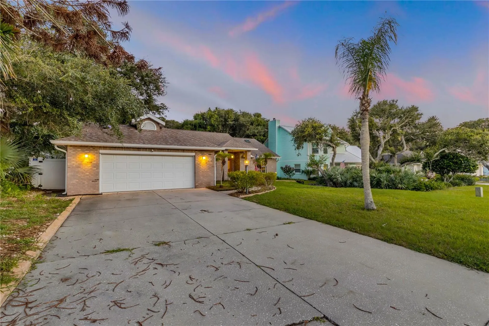 815 E 7th Avenue New Smyrna Beach FL 32169