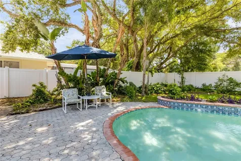 815 E 7th Avenue New Smyrna Beach FL 32169