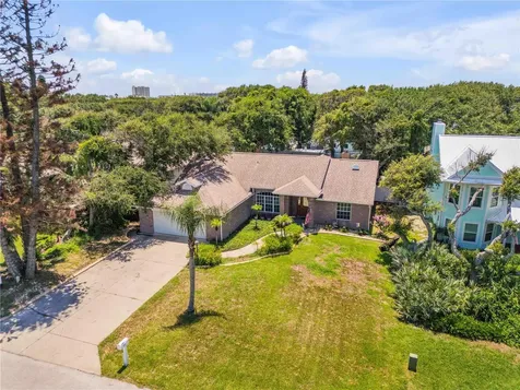 815 E 7th Avenue New Smyrna Beach FL 32169