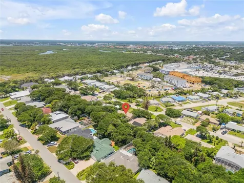 815 E 7th Avenue New Smyrna Beach FL 32169
