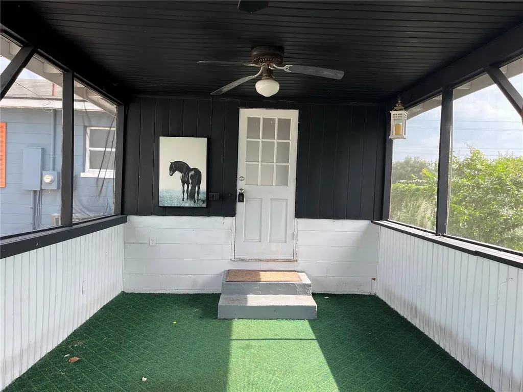 1206 E Canal Street Mulberry FL 33860