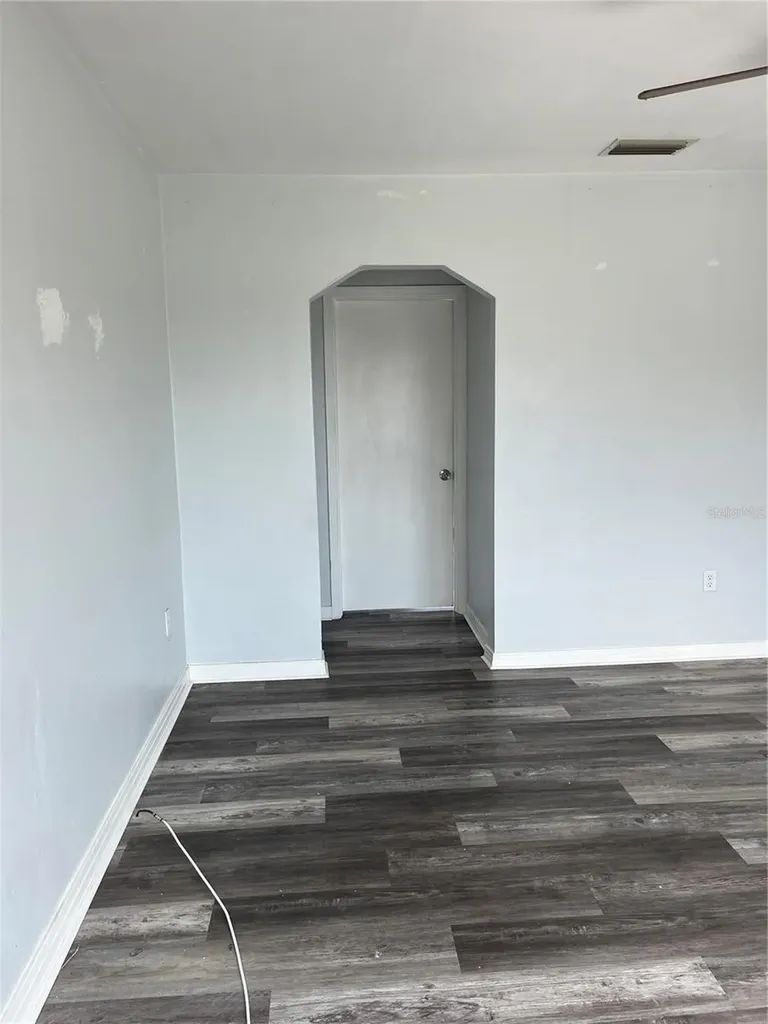 1206 E Canal Street Mulberry FL 33860