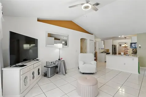 417 Jeffers Street Deltona FL 32725