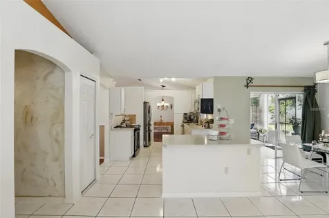 417 Jeffers Street Deltona FL 32725
